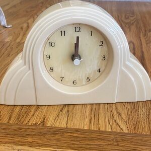 Vintage desk clock